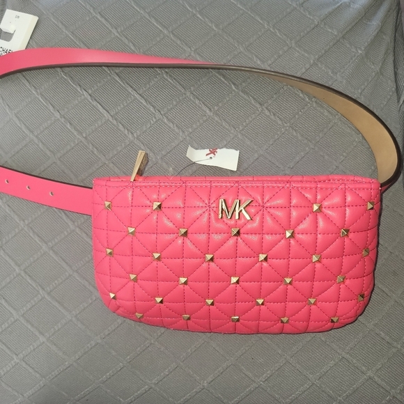 Michael Kors Handbags - MICHAEL KORS HOT PINK QUILTED BELT BAG CROSSBODY BAG NWT
